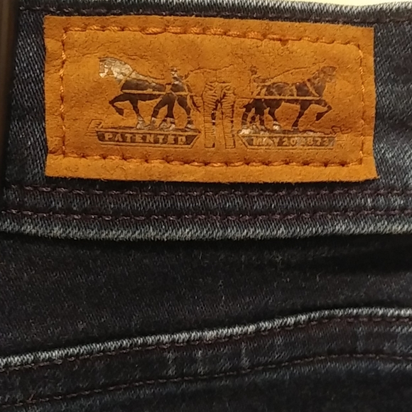 Size 16 Levi's 512 slimming Leggings - Picture 5 of 5